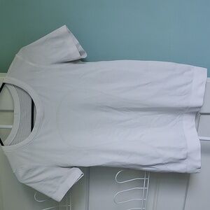 Lululemon Swiftly Tech Short-Sleeved Shirt Perforated